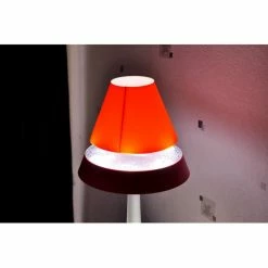 Offres 🎁 Magneticland Lampe en lévitation ALTHURIA PureLine ROUGE 😉 -Optonica Soldes 3527003190165 3