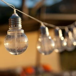 Offres ✔️ Lumisky Guirlande solaire épurée 10 ampoules DIXY Blanc Plastique 3.8M 😉 5 Offres ✔️ Lumisky Guirlande solaire épurée 10 ampoules DIXY Blanc Plastique 3.8M 😉 -Optonica Soldes 3760093540421 3