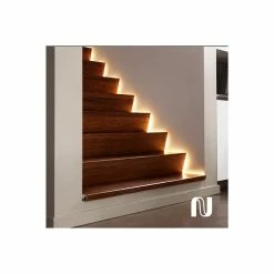 Les meilleures critiques de 🎉 Philips Hue - Lightstrip Plus Starter Kit 2m - New model - V4 👏 -Optonica Soldes 8718699703424 3